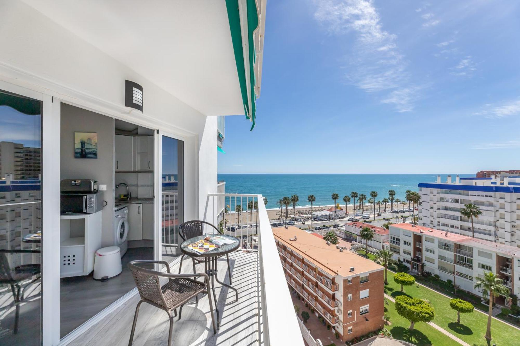 Vb Benalmadena 1 Bedroom Waterfront Apt Exteriör bild